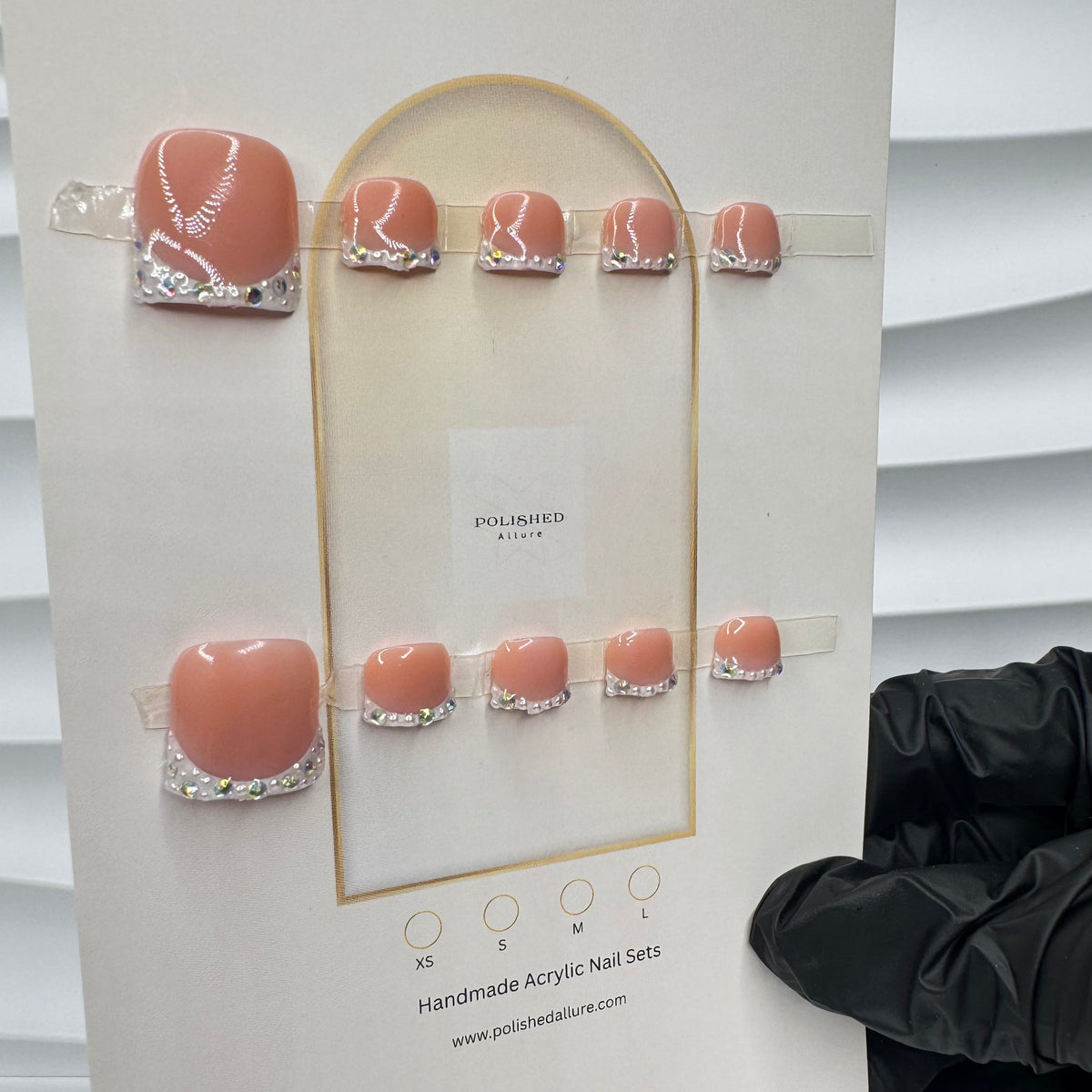 La Perle Toes